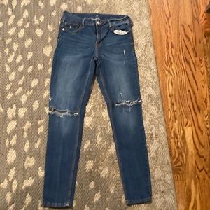 Old navy skinny jeans distressed 8 long